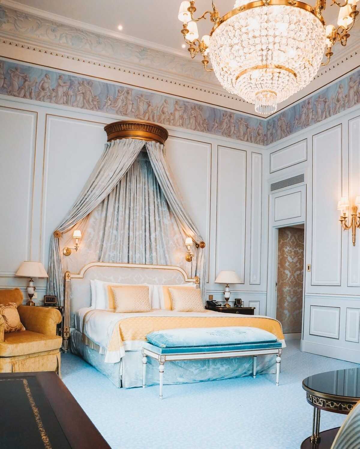 Shangri La Paris: Bonaparte Suite