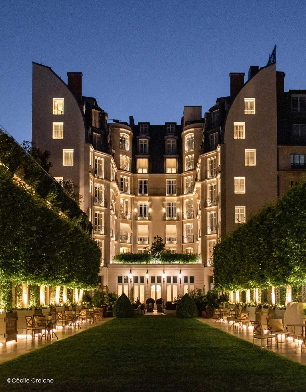 Ritz Paris: Grand Jardin by Night