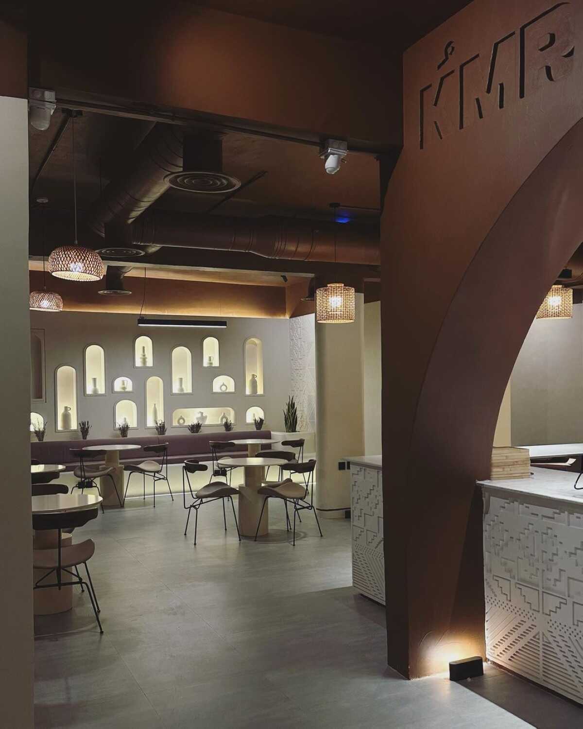 KMR has the same cosy vibes as karak