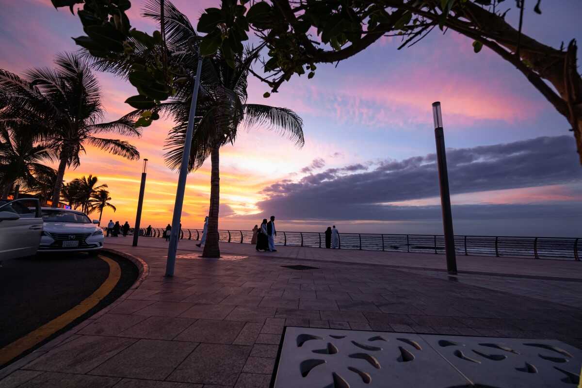 Jeddah Waterfront gets busy after sunset during Ramadan