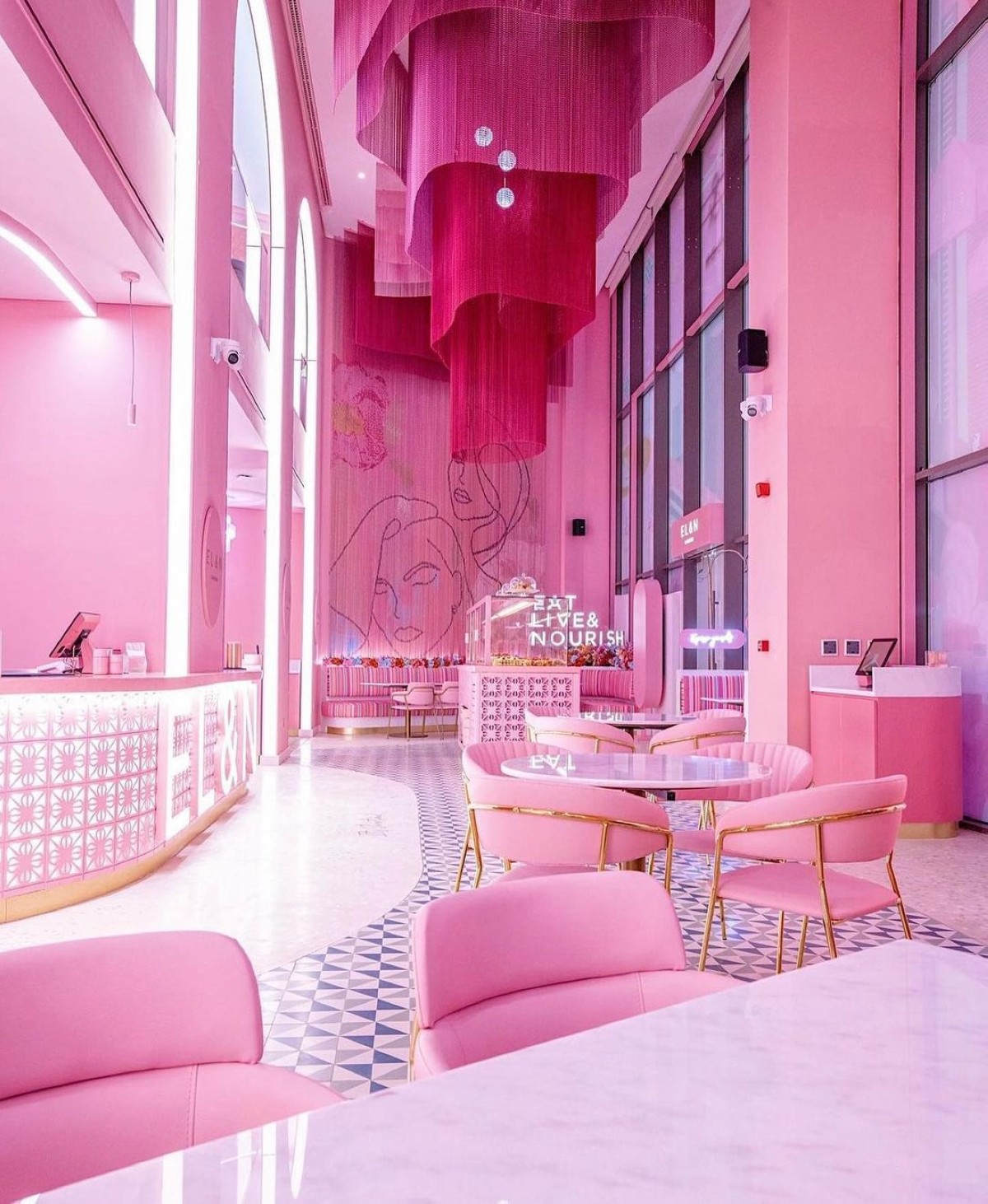 EL&N is every Barbie fan's dream