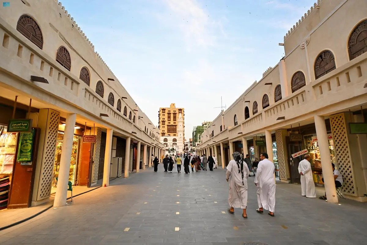 You could easily spend a day exploring the Qabal Trail