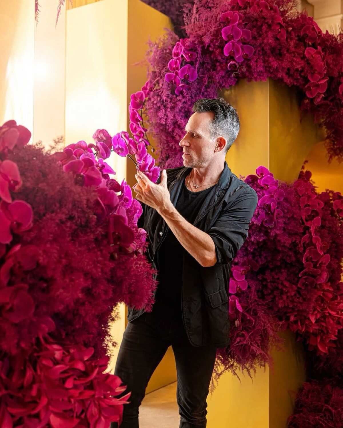 Jeff Leatham presents his floral installation at Four Seasons Dubai
