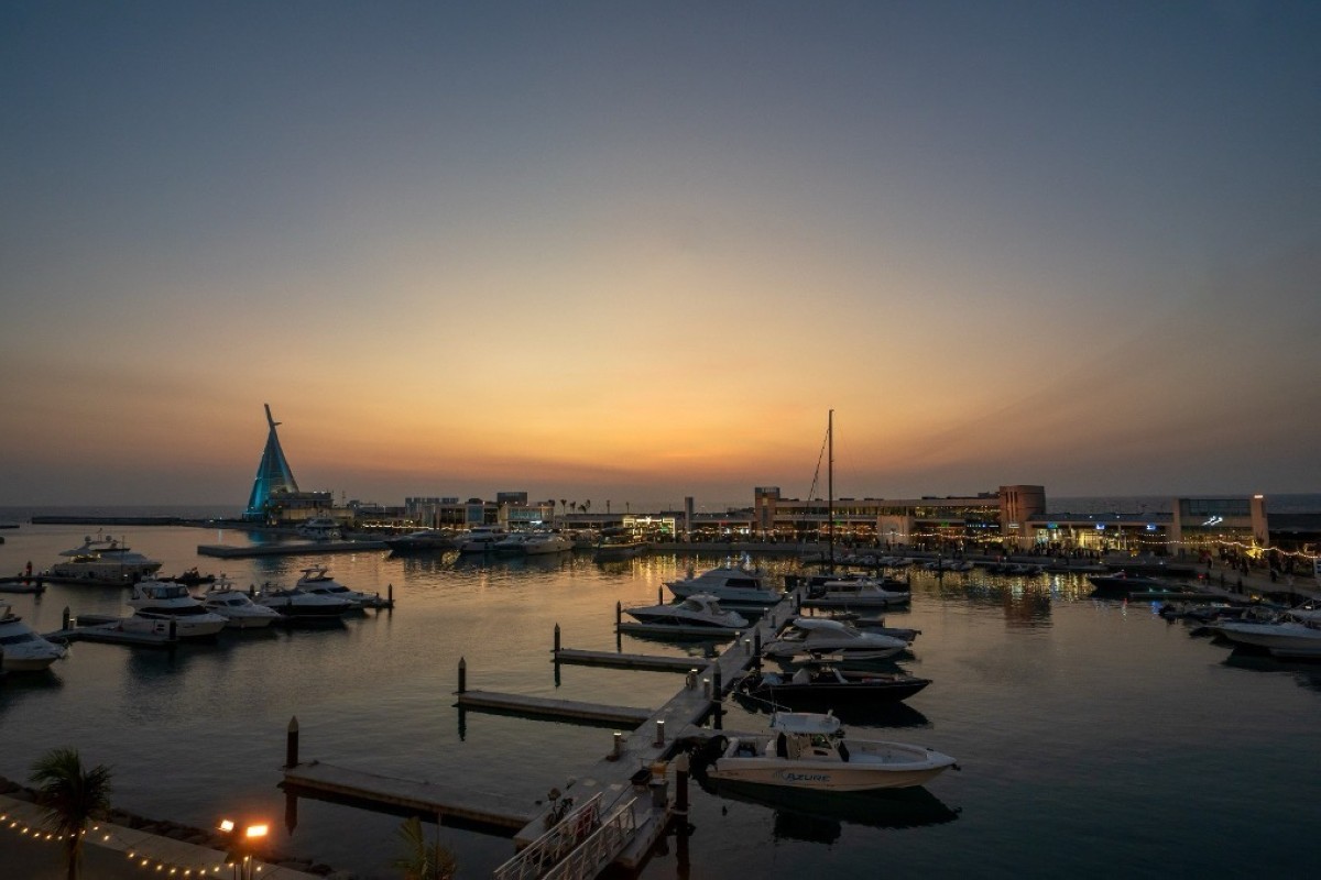 Keep it classy and you'll fit right in at Jeddah Yacht Club