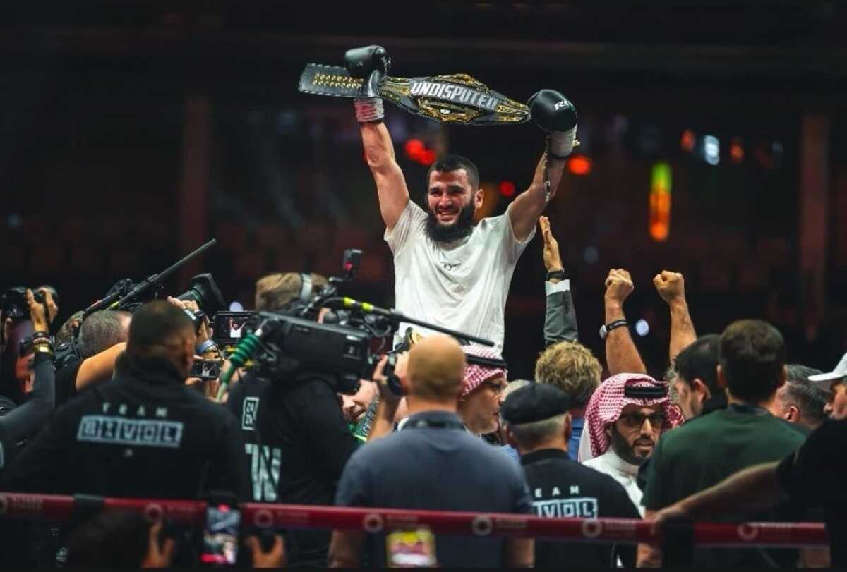 IV Crown Showdown: Beterbiev v Bivol