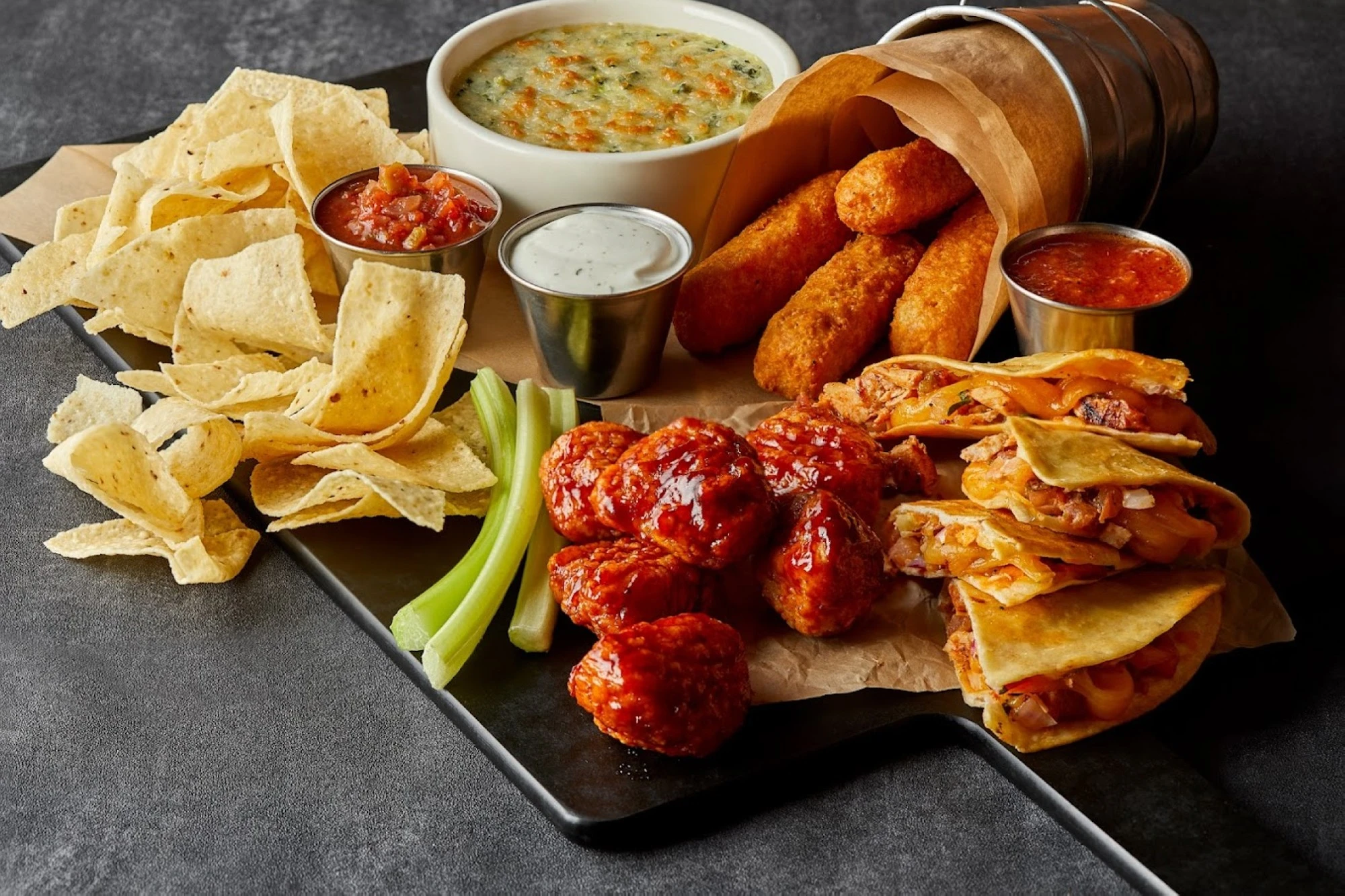 Applebee's restaurant in Hail 