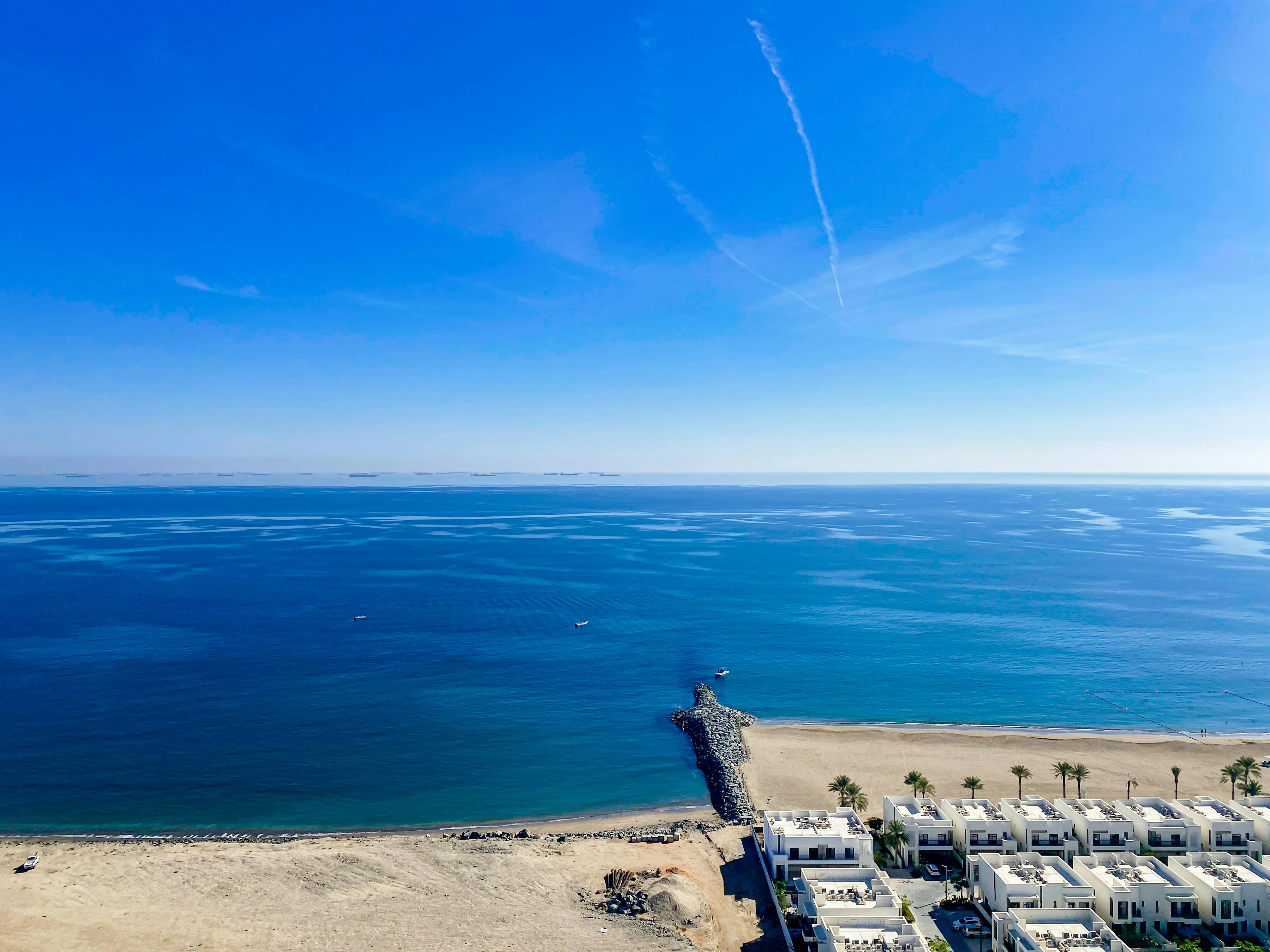 The coast at Fujairah. Max Tcvetkov/Unsplash