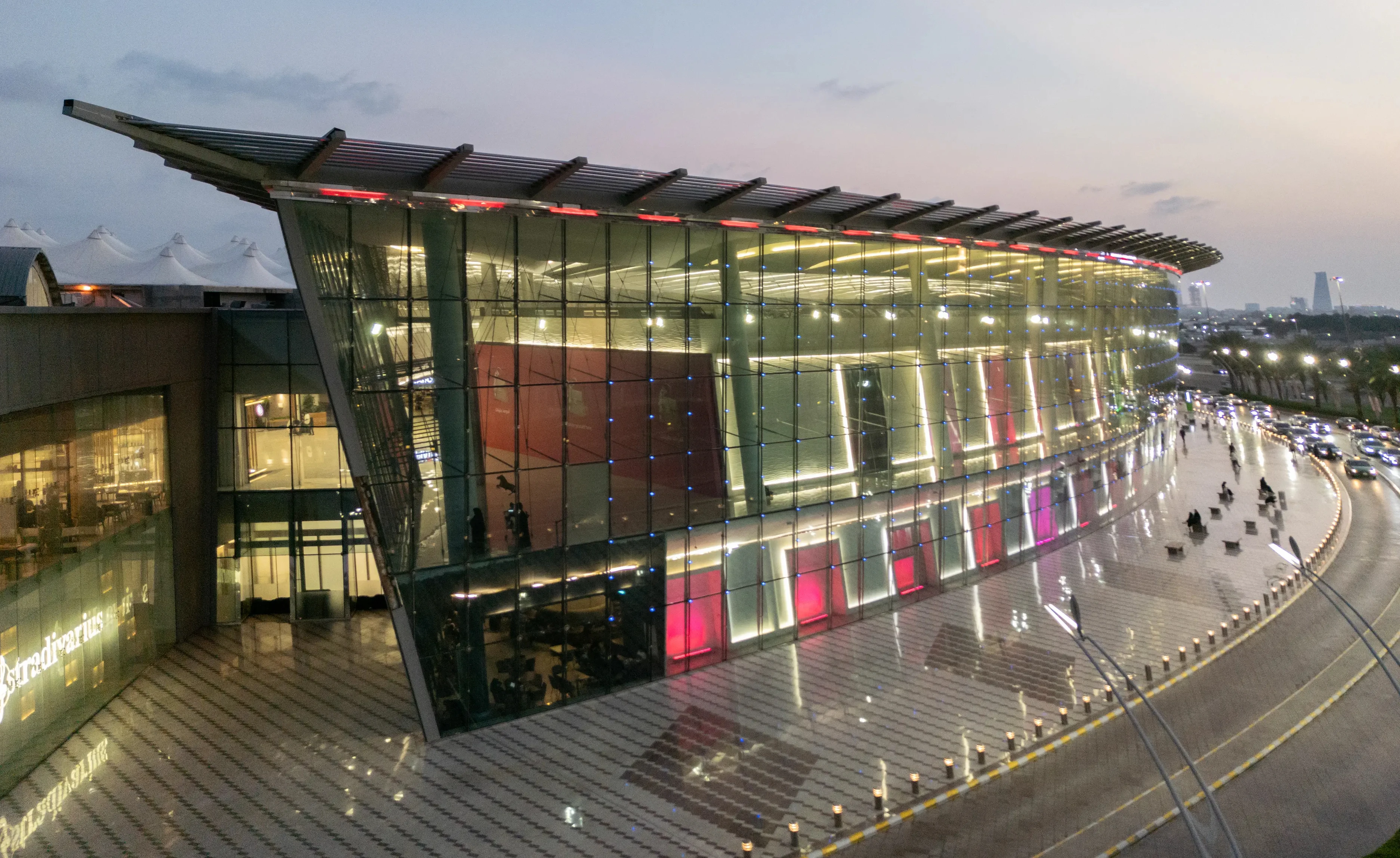 Mall of Arabia has everything from shops and restaurants to entertainment for the whole family