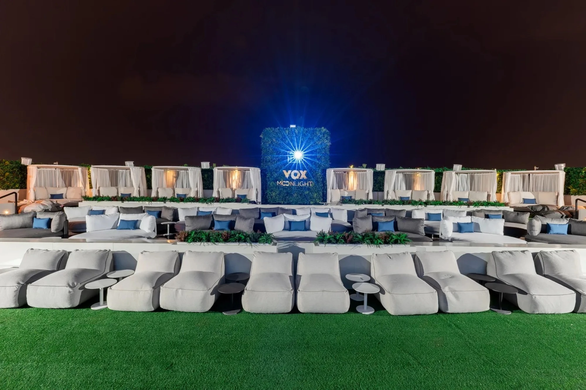 Vox Moonlight at Galleria Mall 