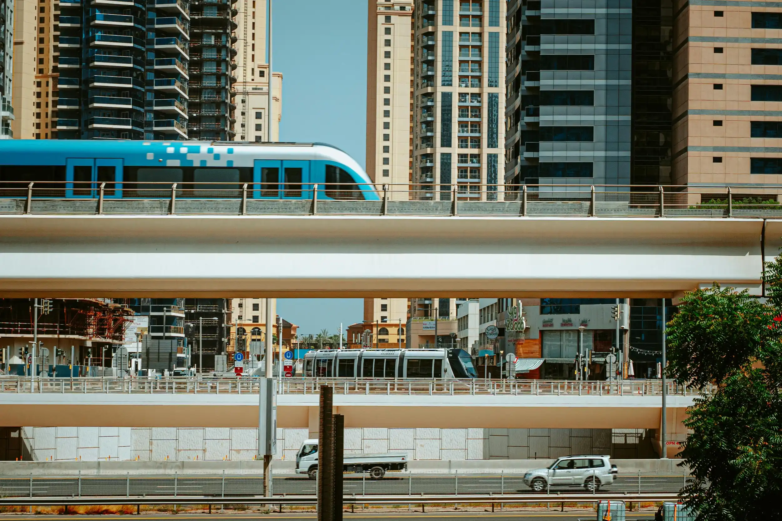 Dubai Metro. Pexels