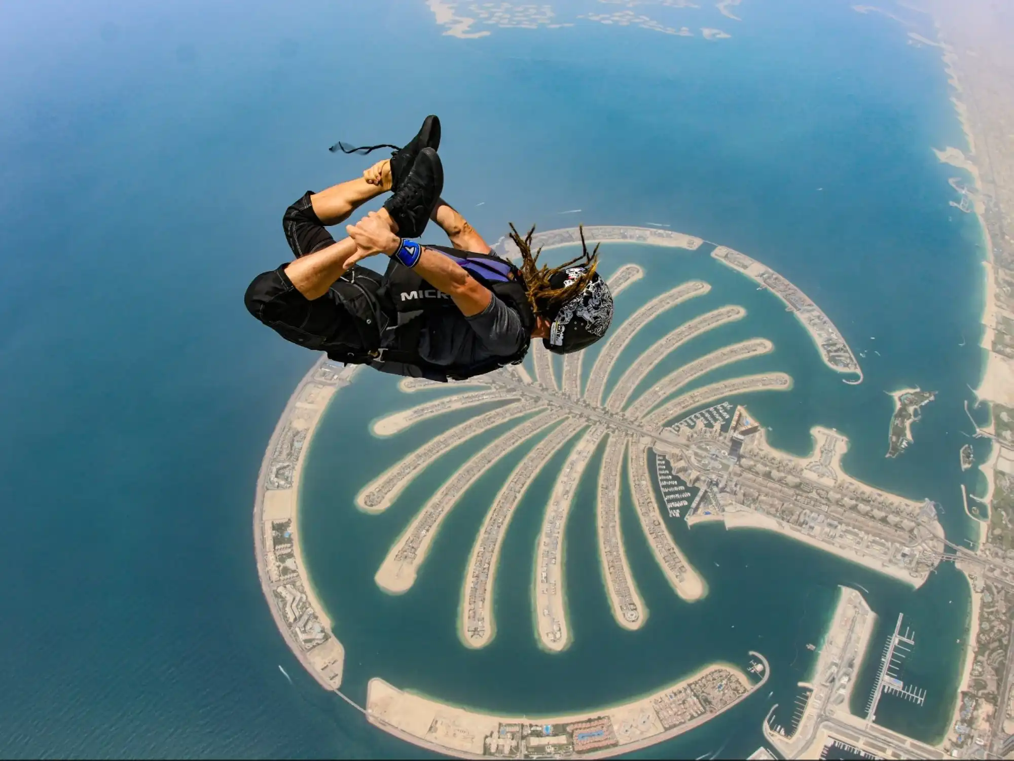 Skydiving in Dubai
