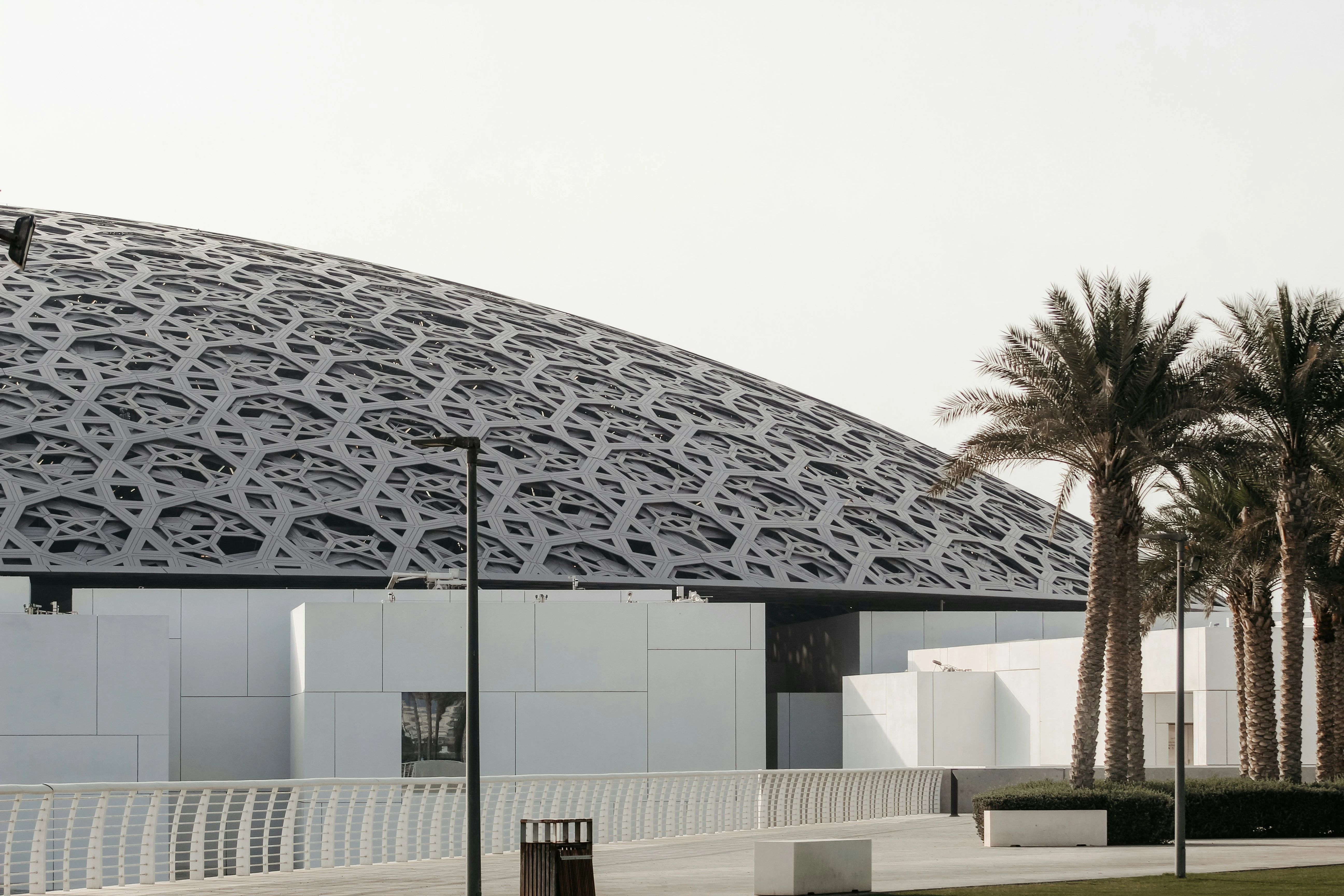 Louvre Abu Dhabi. Unsplash