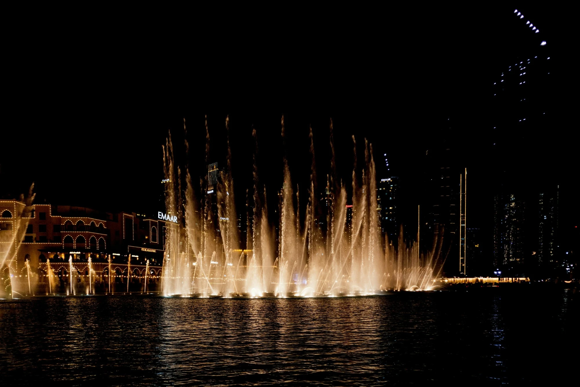The Dubai Fountain show is completely free to experience. Pexels