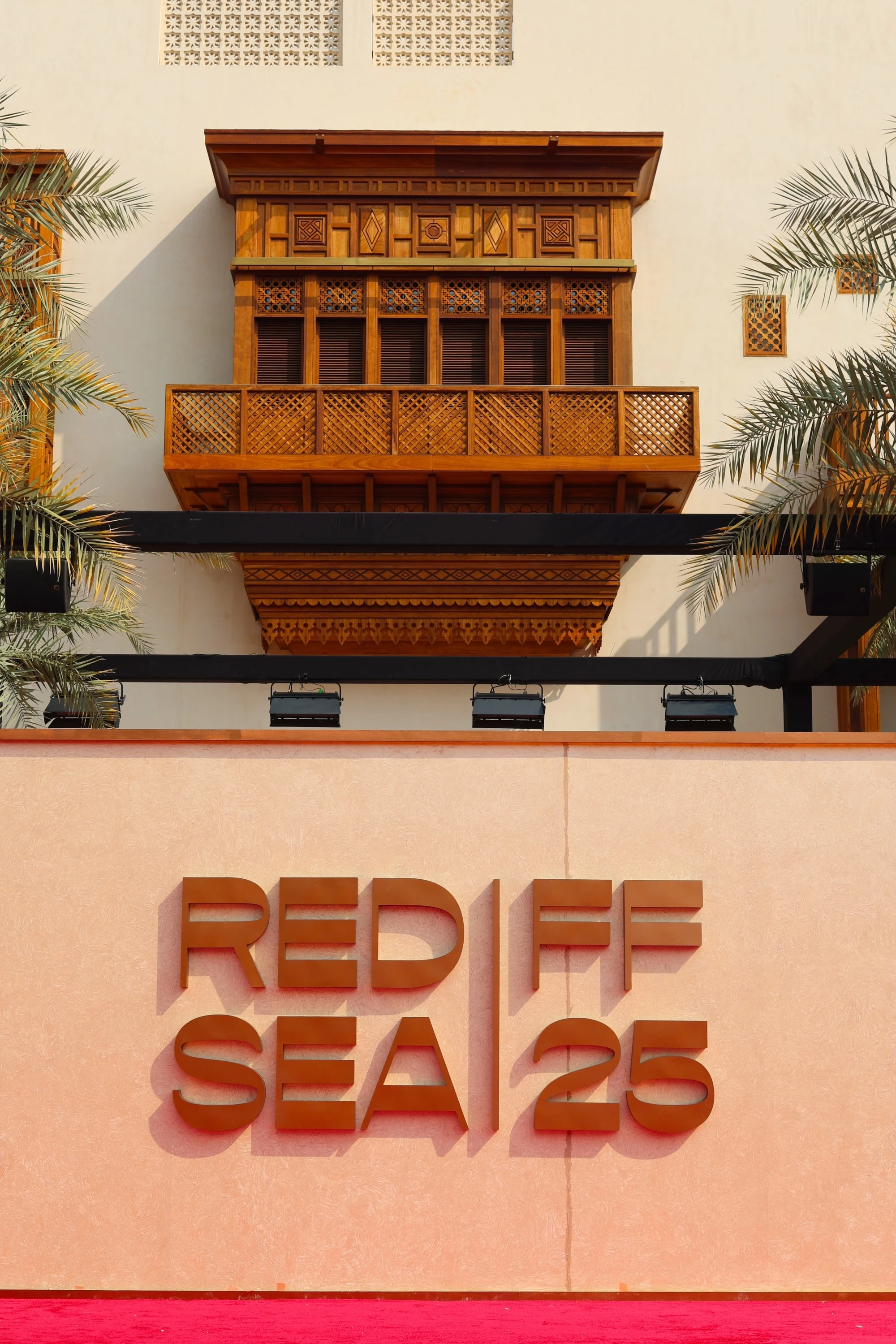 JEDDAH, SAUDI ARABIA - DECEMBER 04: A general view of the carpet ahead of the Red Sea International Film Festival 2025 at  on December 04, 2025 in Jeddah, Saudi Arabia. (Photo by Hoda Davaine/Getty Imagesfor the Red Sea International Film Festival )