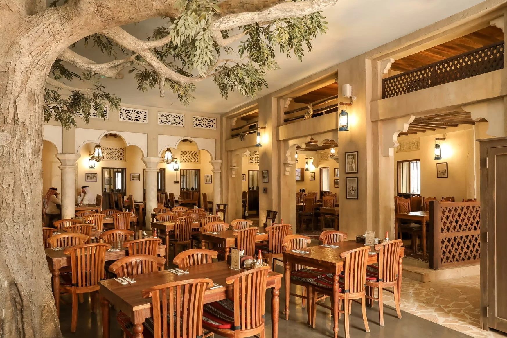 Al Fanar Restaurant & Cafe 