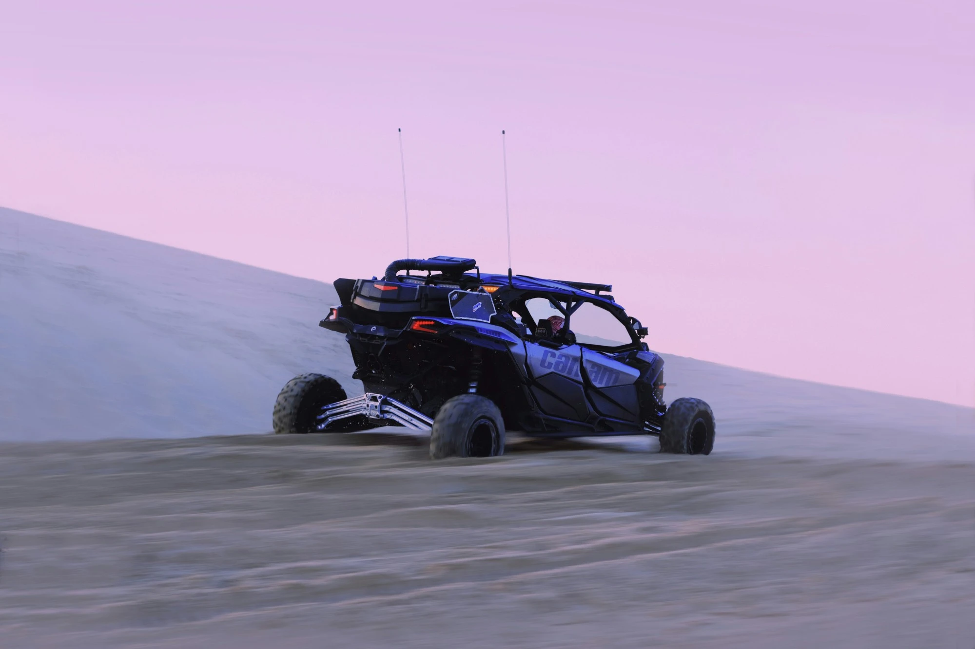 Dune buggy near Sealine Beach in Qatar. Unsplash