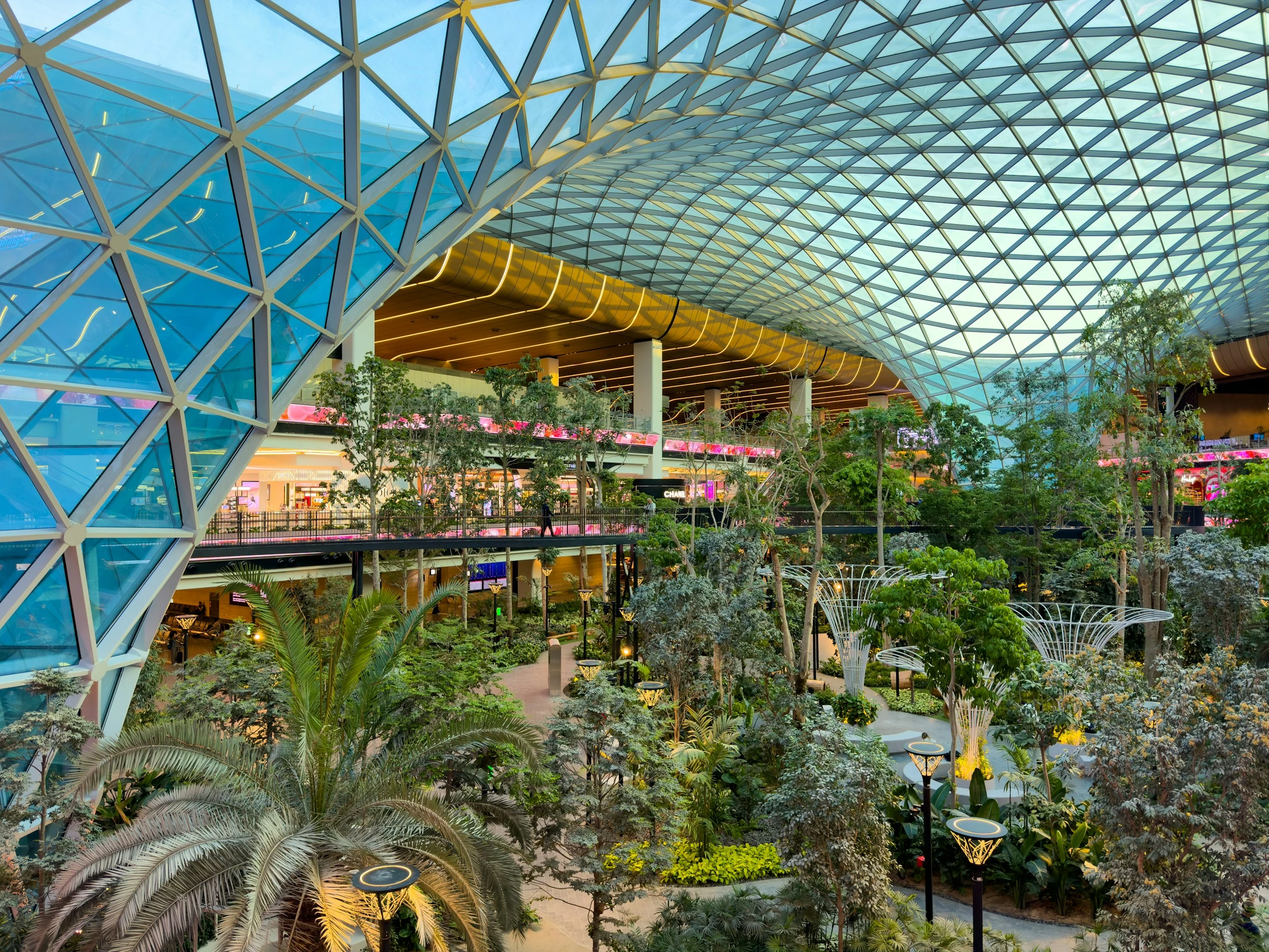 Interior of Hamad International Airport. Unsplash
