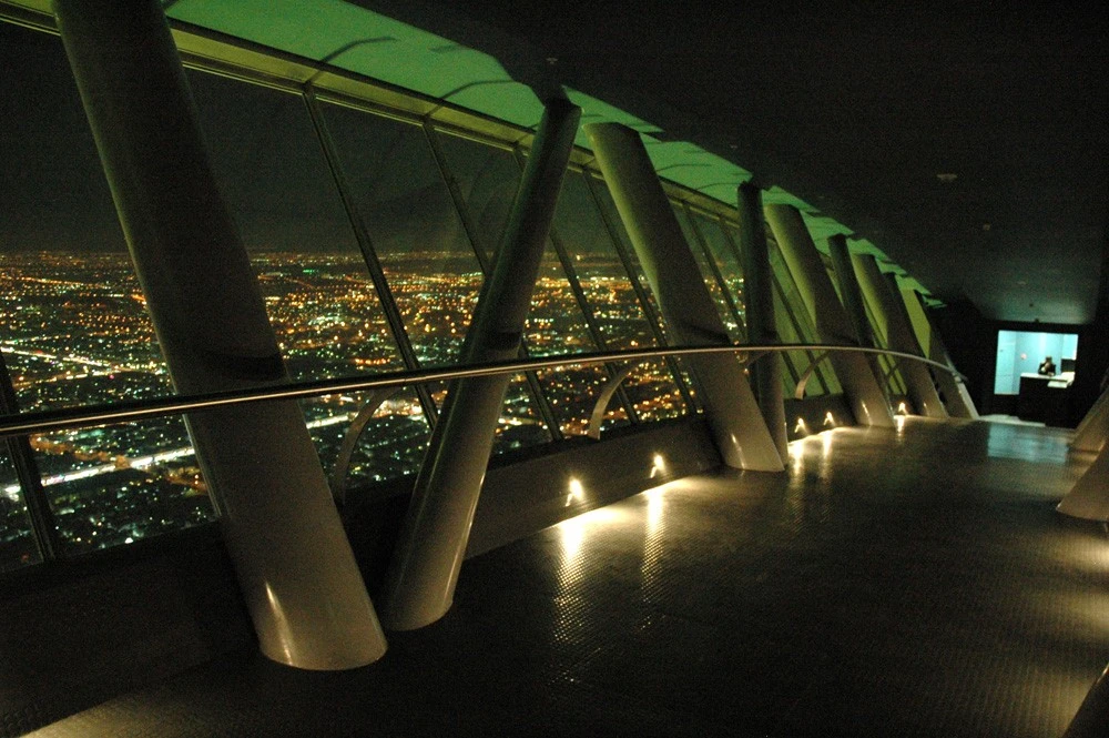 Views of Riyadh from the Sky Bridge at night