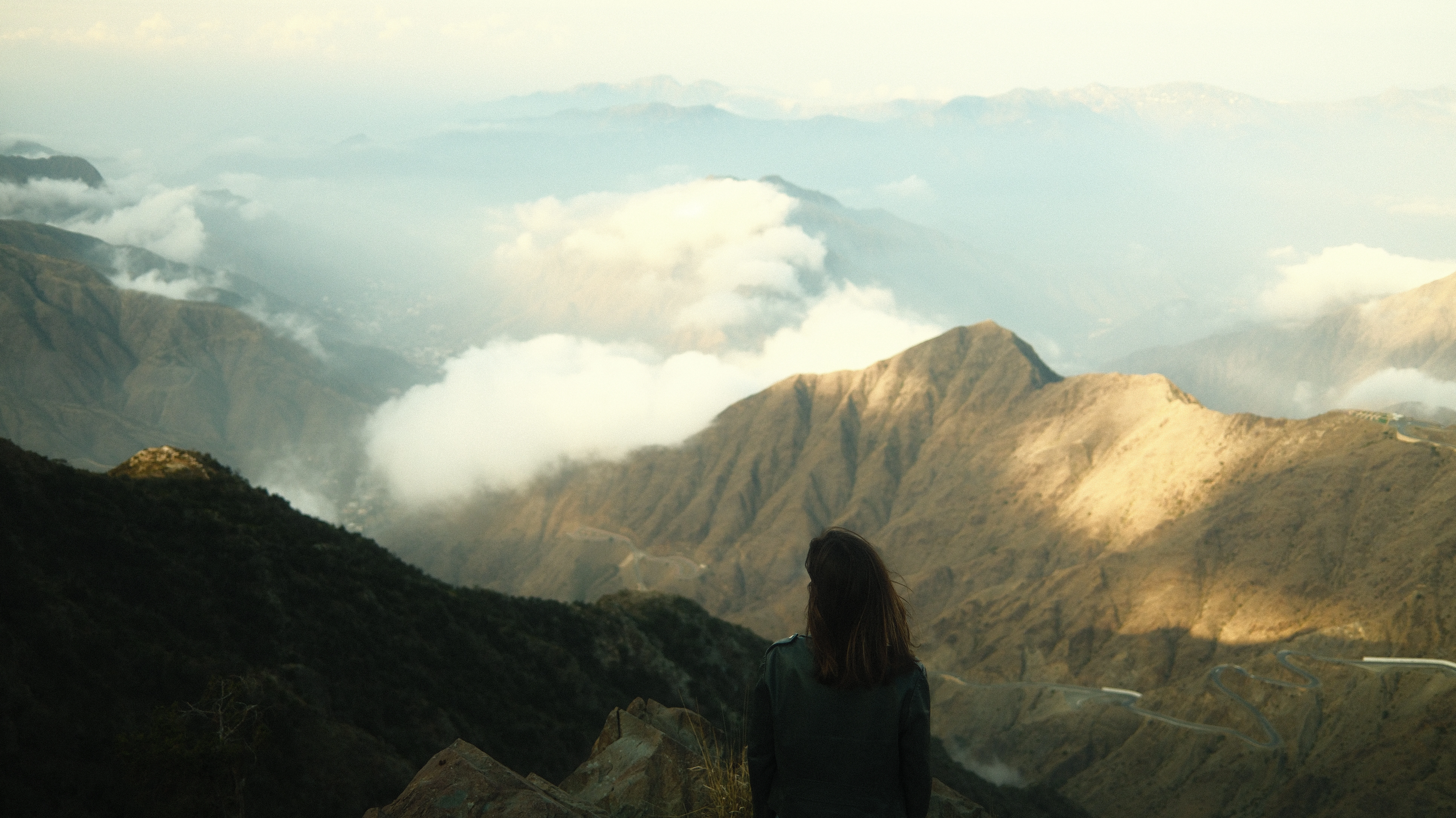 Travel writer, Helen Elfer, hiking in Aseer