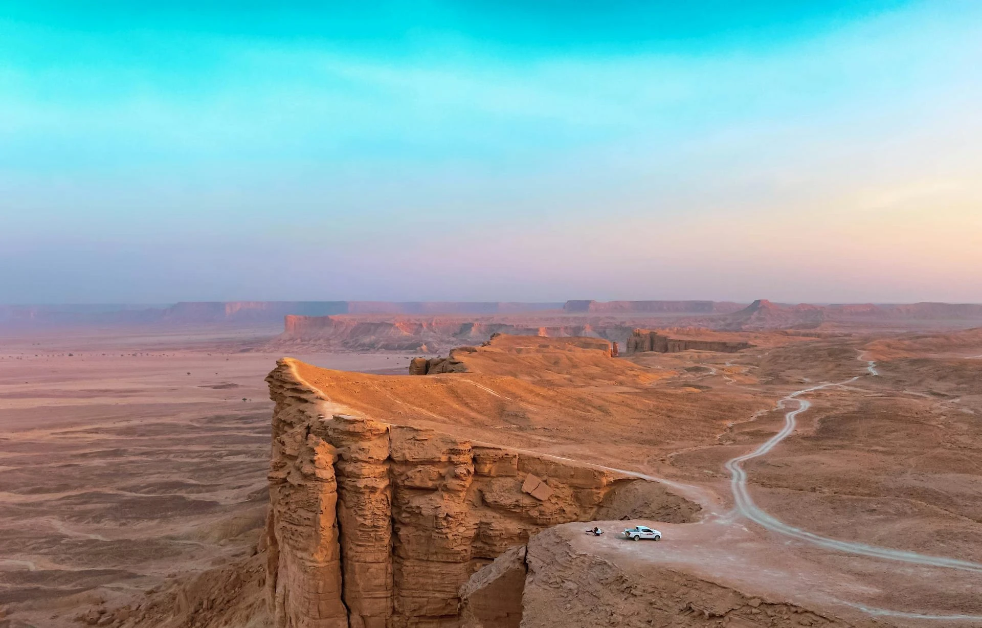 The dramatic cliffs at the Edge of the World near Riyadh. Pexels