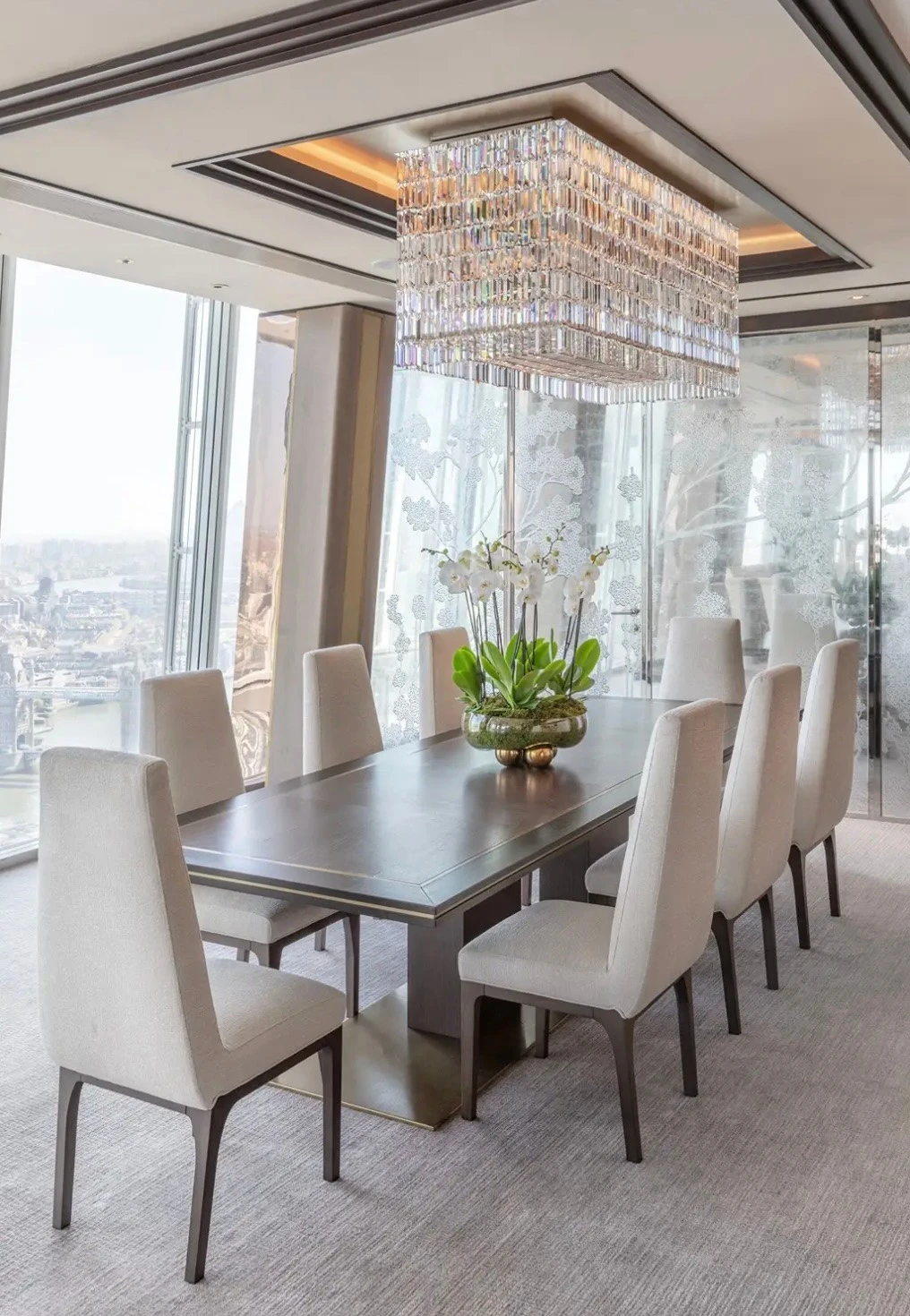 Shangri-La Suite at Shangri-La The Shard